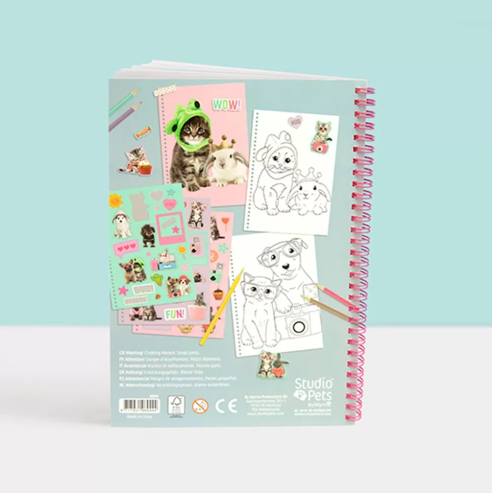 Shop Kleurboek Met Stickers Kleurboeken